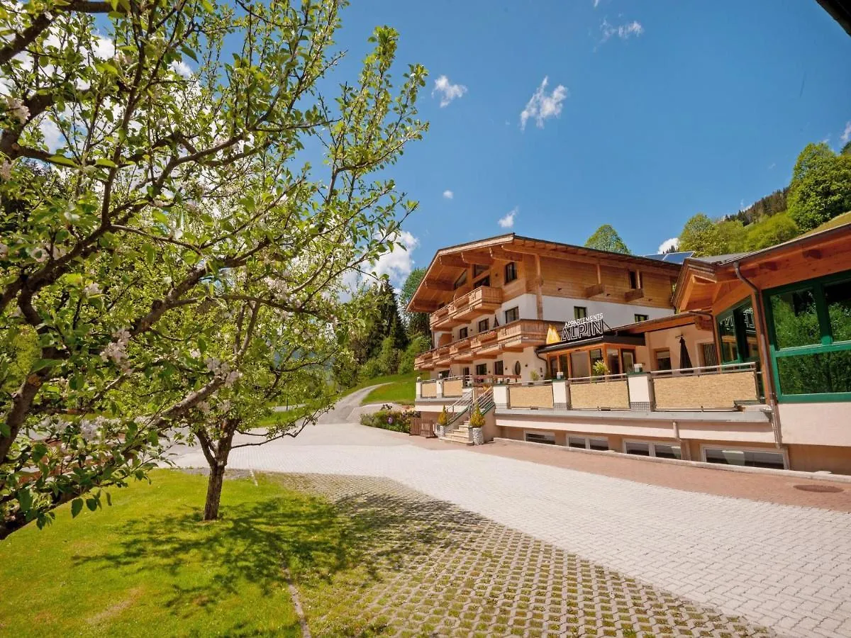 Gorgeous Apartment In Saalbach With Sauna Near Ski Slopes Зальбах-Хинтерглемм