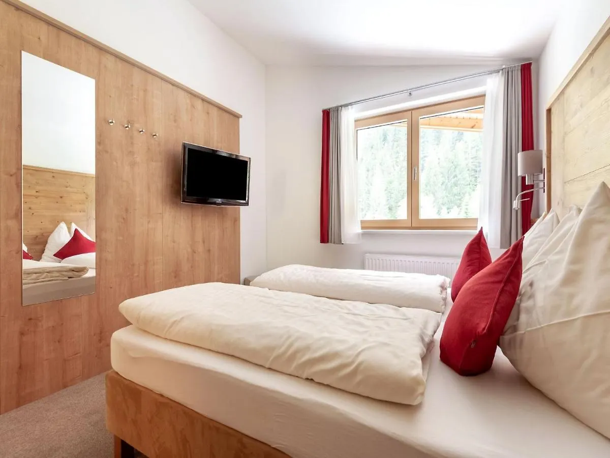 Gorgeous Apartment In Saalbach With Sauna Near Ski Slopes Австрия