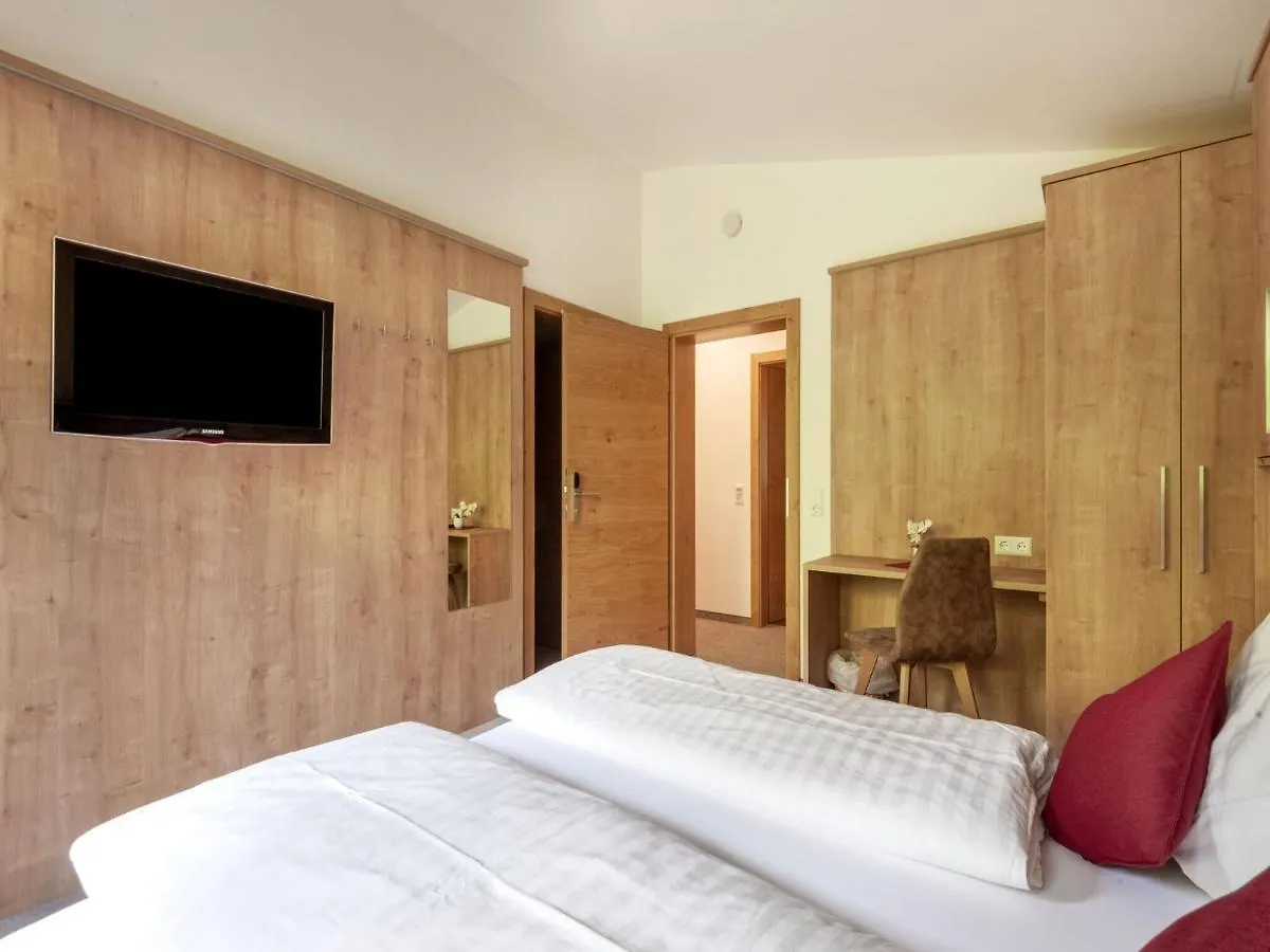 Gorgeous Apartment In Saalbach With Sauna Near Ski Slopes